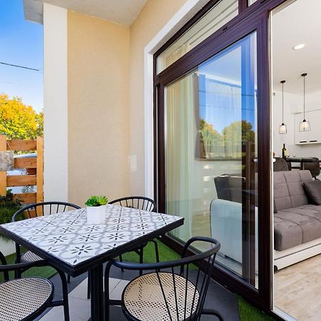 Apartments Meri Sveti Ivan  Ngoại thất bức ảnh