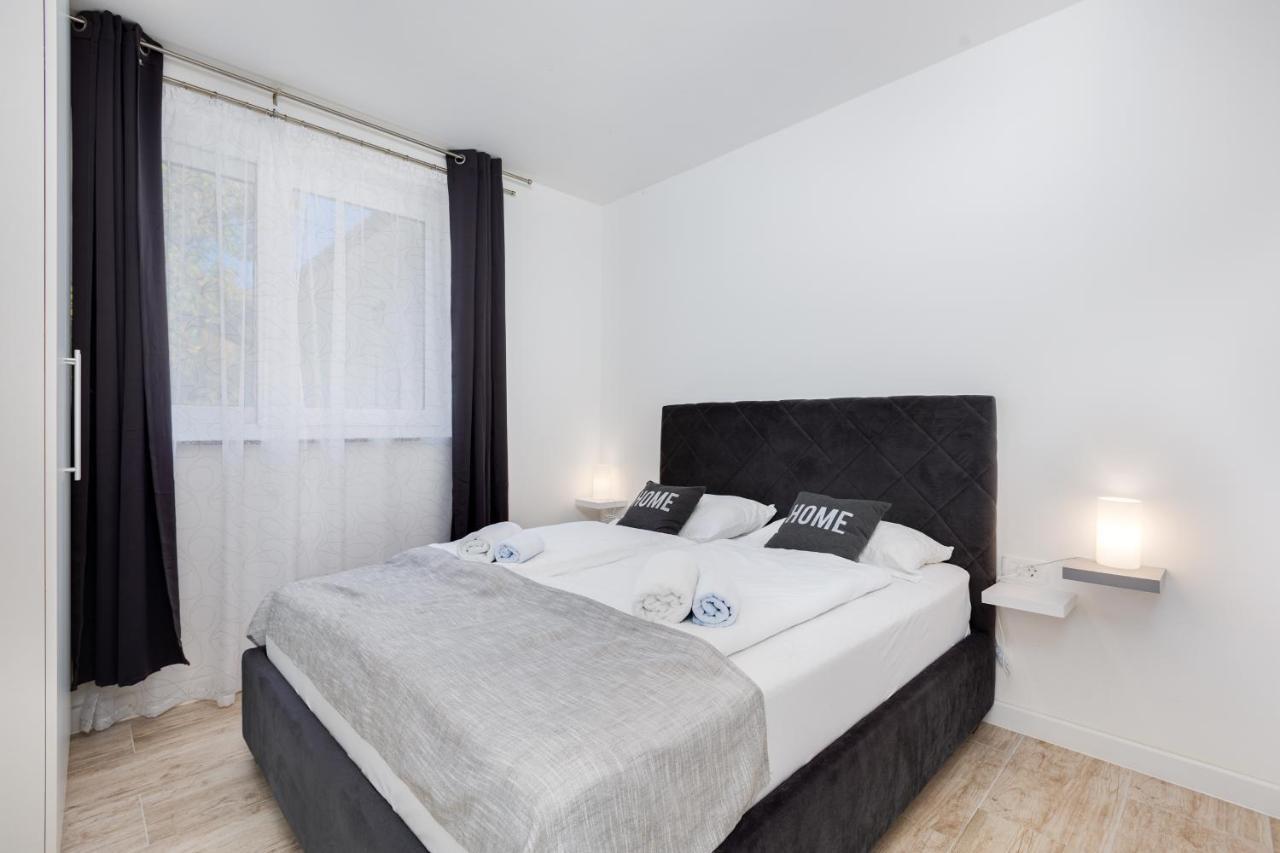 Apartments Meri Sveti Ivan  Ngoại thất bức ảnh