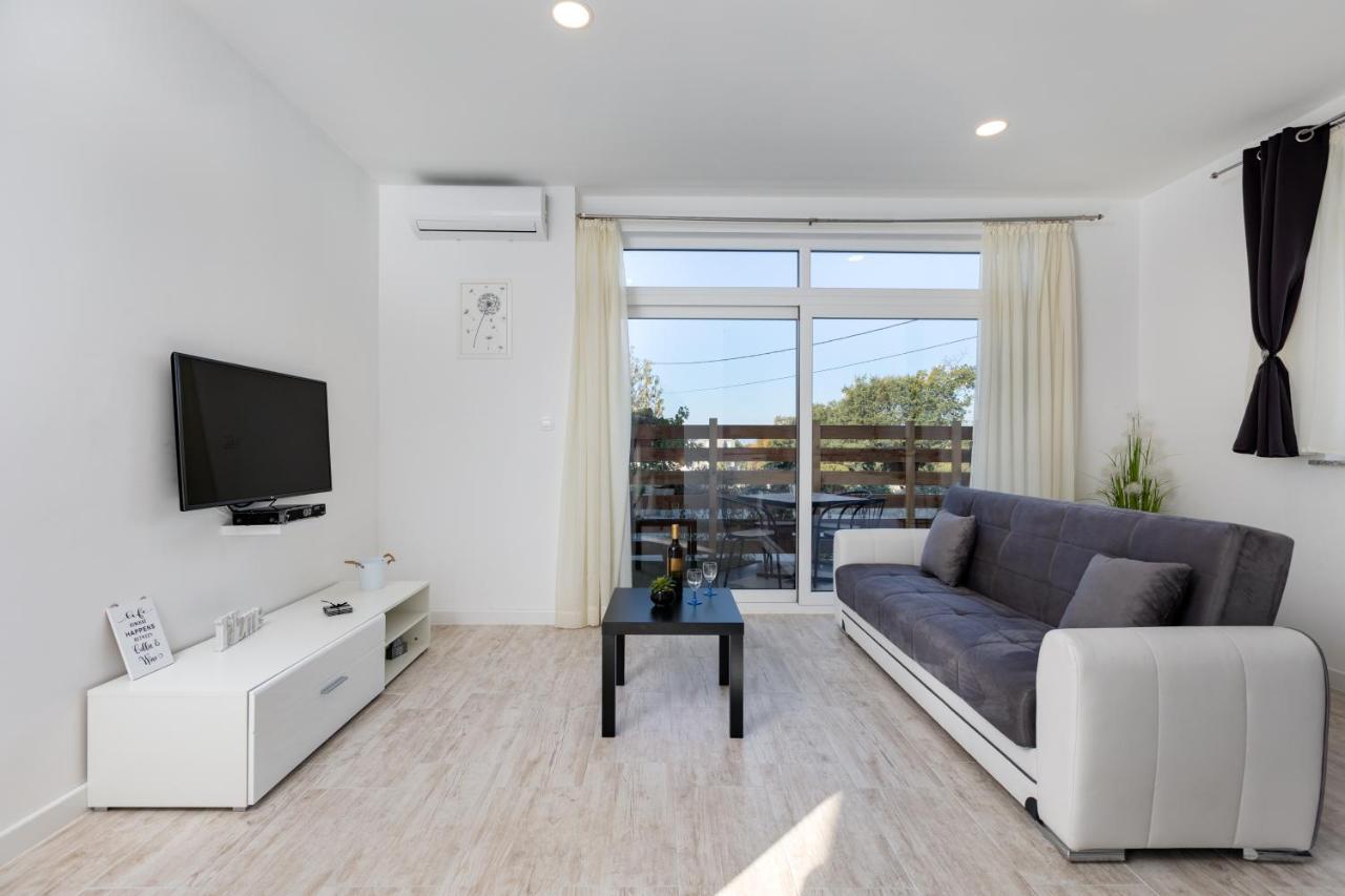 Apartments Meri Sveti Ivan  Ngoại thất bức ảnh